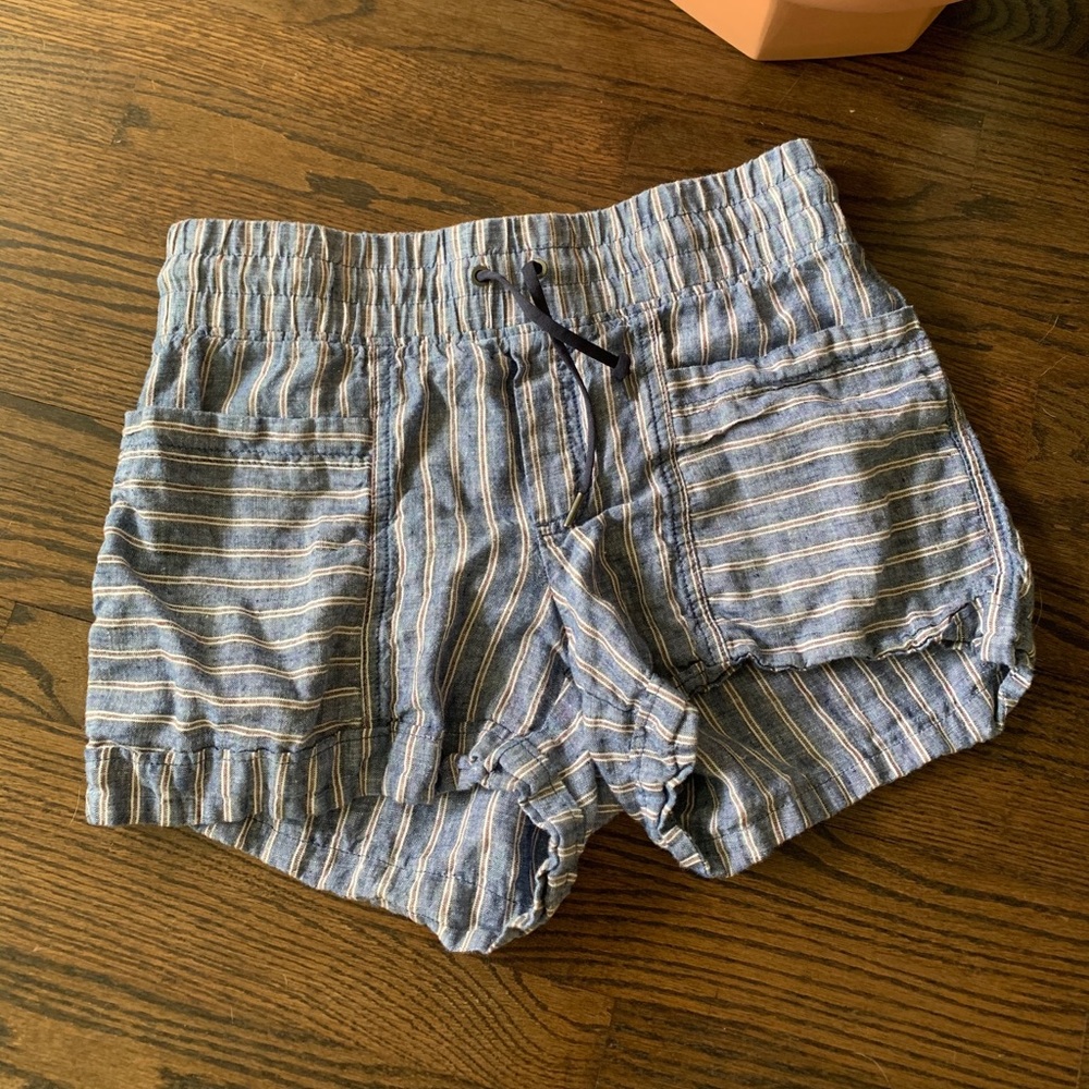 Linen Athleta Shorts, Size 4